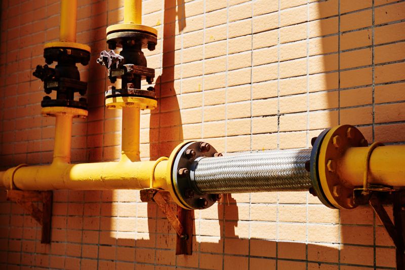 How Gas Line Problems Affect Fireplace Performance